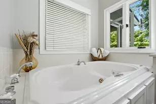 6504 Yacht Club Rd, Flowery Branch, GA 30542 - Photo 32