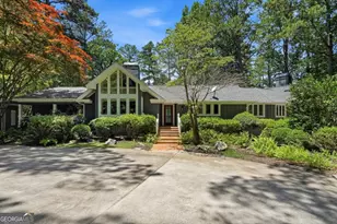 6504 Yacht Club Rd, Flowery Branch, GA 30542 - Photo 2