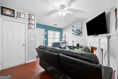 102 Turning Pt, Stockbridge, GA 30281 - Photo 4