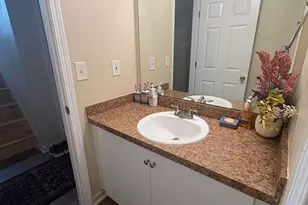 4312 Ward Bluff Dr, Ellenwood, GA 30294 - Photo 10