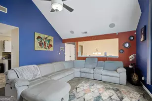 1412 Pebble Beach Ln, Hampton, GA 30228 - Photo 10