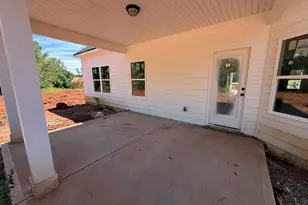 1320 Sycamore Circle, Griffin, GA 30224 - Photo 4