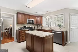8409 Waverly Dr, Jonesboro, GA 30236 - Photo 16