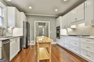 270 S Shore Dr, Newnan, GA 30263 - Photo 24