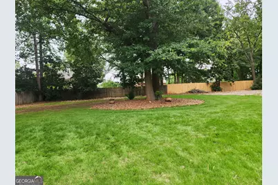 270 South Shore Drive, Newnan, GA 30263 - Photo 10