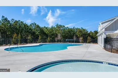 8236 Castleton Drive, Fairburn, GA 30213 - Photo 32