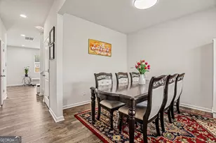 8236 Castleton Dr, Fairburn, GA 30213 - Photo 12