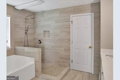 3725 Crescent Walk Lane, Suwanee, GA 30024 - Photo 14