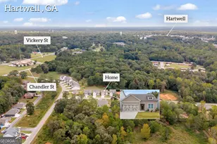 47 Bowers Ests Dr, Hartwell, GA 30643 - Photo 2