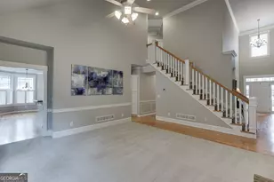 5843 Peacock Ln, Hoschton, GA 30548 - Photo 10