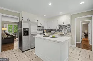 1230 Redbud Dr, Marietta, GA 30062 - Photo 10