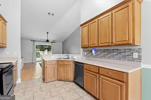571 Henrietta Dr, Kingsland, GA 31548 - Photo 6