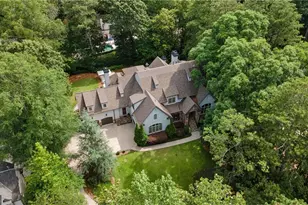 1024 Somerset Dr NW, Atlanta, GA 30327 - Photo 16