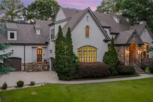1024 Somerset Dr NW, Atlanta, GA 30327 - Photo 2