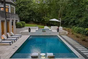 1024 Somerset Dr NW, Atlanta, GA 30327 - Photo 8