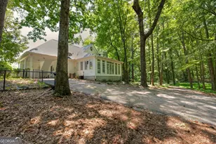 1031 Sandy Creek Rd, Fayetteville, GA 30214 - Photo 2