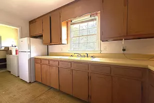 401 Edwards St, Elberton, GA 30635 - Photo 6