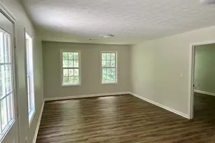 116 Carroll Creek Ln, Carrollton, GA 30117 - Photo 2