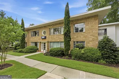 2240 Cheshire Bridge Road NE #205, Atlanta, GA 30324 - Photo 2