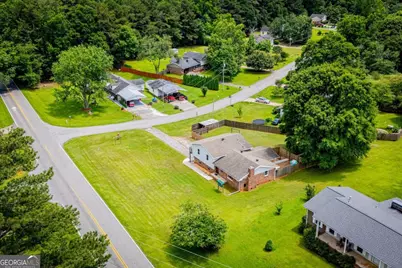 235 E Knight, Carrollton, GA 30116 - Photo 42