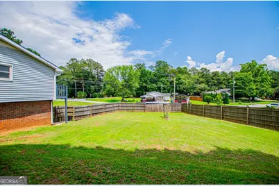 235 E Knight, Carrollton, GA 30116 - Photo 36