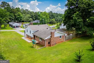 235 E Knight Dr, Carrollton, GA 30116 - Photo 8