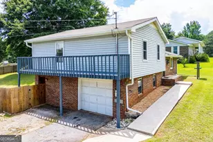 235 E Knight Dr, Carrollton, GA 30116 - Photo 6