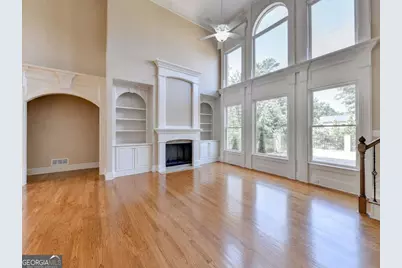 1375 Tree Lane, Snellville, GA 30078 - Photo 10