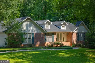 30 Laurelwood Cir, Griffin, GA 30224 - Photo 2