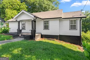 239 E Currahee St, Toccoa, GA 30577 - Photo 2