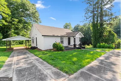 239 E Currahee Street, Toccoa, GA 30577 - Photo 4