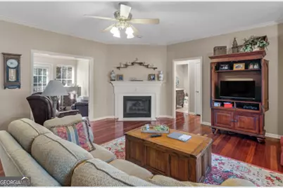 521 Horseshoe Circle, Stockbridge, GA 30281 - Photo 2