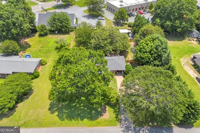 147 Clifford Street, Loganville, GA 30052 - Photo 42