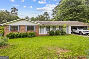 70 Carriage Trce, Stockbridge, GA 30281 - Photo 2