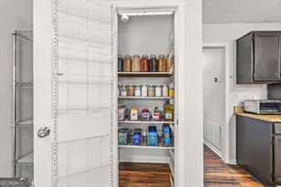 225 Royal Colony Ct, Alpharetta, GA 30022 - Photo 24