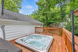 225 Royal Colony Ct, Alpharetta, GA 30022 - Photo 4