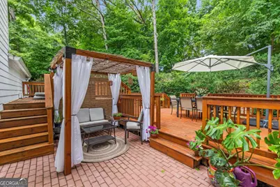 225 Royal Colony Court, Alpharetta, GA 30022 - Photo 2
