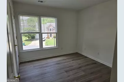10845 Glenbarr Drive, Duluth, GA 30097 - Photo 14