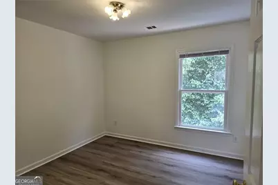 10845 Glenbarr Drive, Duluth, GA 30097 - Photo 12