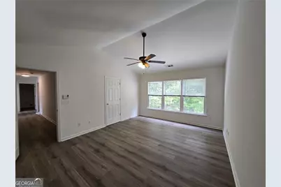 10845 Glenbarr Drive, Duluth, GA 30097 - Photo 8