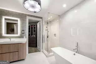 3107 Peachtree Rd NE, Atlanta, GA 30305 - Photo 34