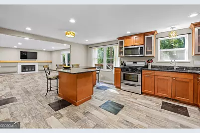 204 Creek Bed Court, Peachtree City, GA 30269 - Photo 8