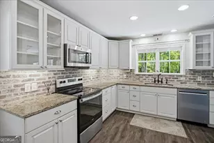 267 Joe Cox Rd, Sharpsburg, GA 30277 - Photo 14