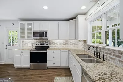 267 Joe Cox Road, Sharpsburg, GA 30277 - Photo 12