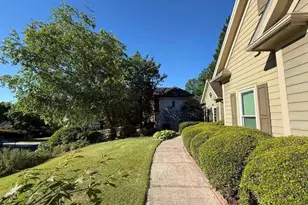 1490 Mill Pl Dr, Dacula, GA 30019 - Photo 4