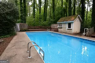 2770 Post Oak Dr, Marietta, GA 30062 - Photo 14