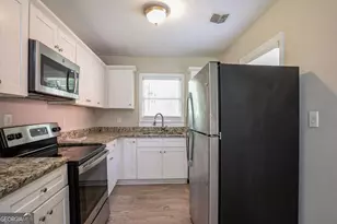 1867 Pinedale Pl, Decatur, GA 30032 - Photo 8