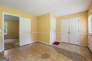 2027 Providence Roads, Statham, GA 30666 - Photo 8