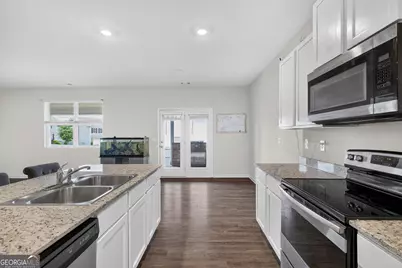 359 Walnut Grove Way, Pendergrass, GA 30567 - Photo 8