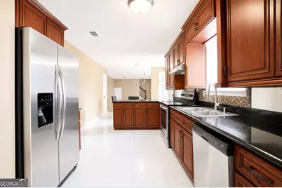 6740 Hill Creek Cove, Lithonia, GA 30058 - Photo 28